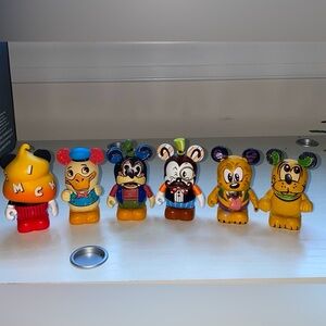 Vinylmation Figures